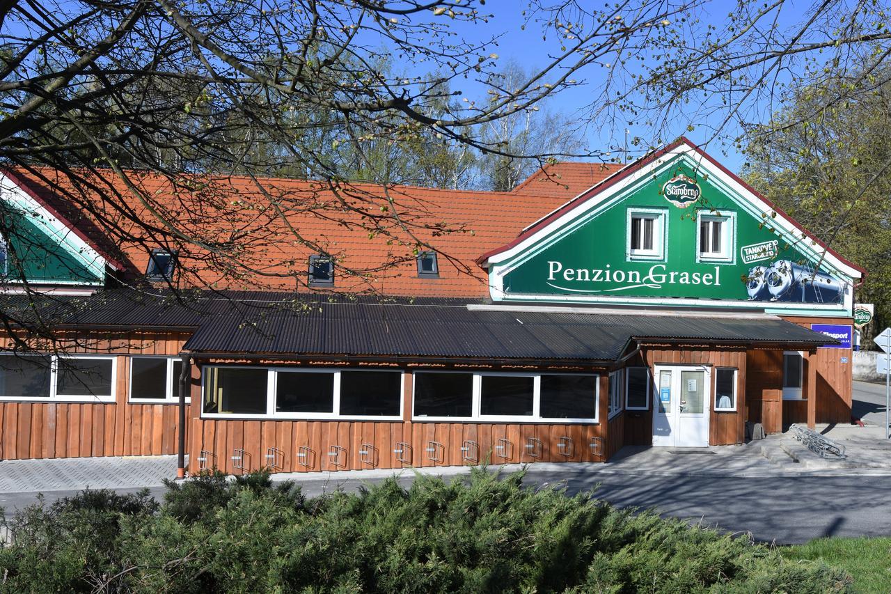 Penzion Grasel Nové Syrovice エクステリア 写真